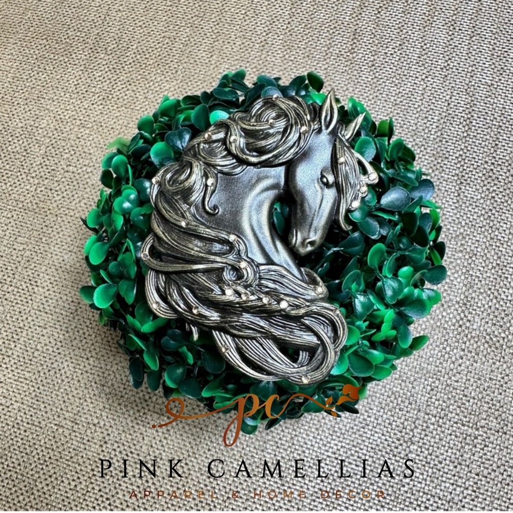 Horse Candle Pin